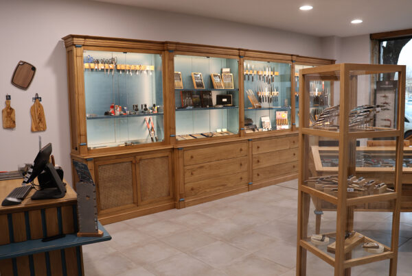 Ouverture de la coutellerie à Bourg-en-Bresse